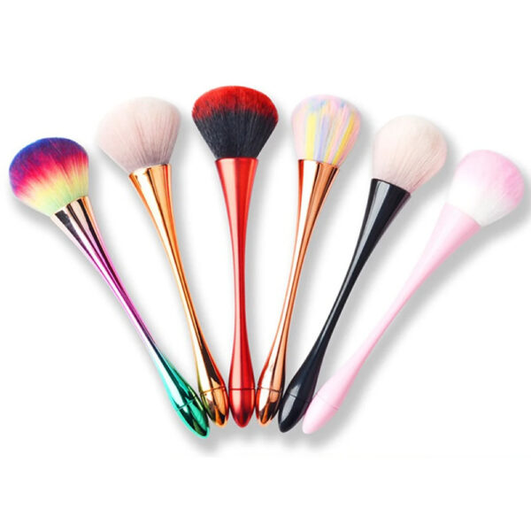 Nail brushes (dust brushes, cleaning brushes)